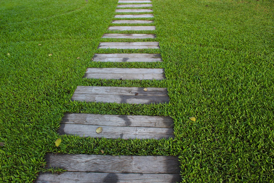 Comment bien choisir son gazon synthétique ? - Jardin, terrasse