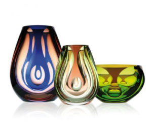 Il existe de nombreux types de vases en cristal pour votre maison.