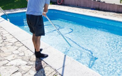 Pourquoi opter pour une piscine coque en polyester avec spa intégré ?