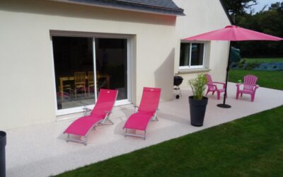 Granulat de marbre ou gravier classique : quel revêtement choisir pour votre terrasse ?